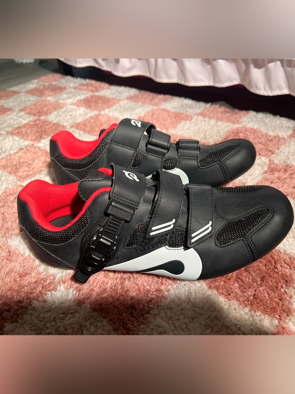 Peloton Cycling Shoes EU 44 Black Red w/ Delta Cleats Bike Bike+